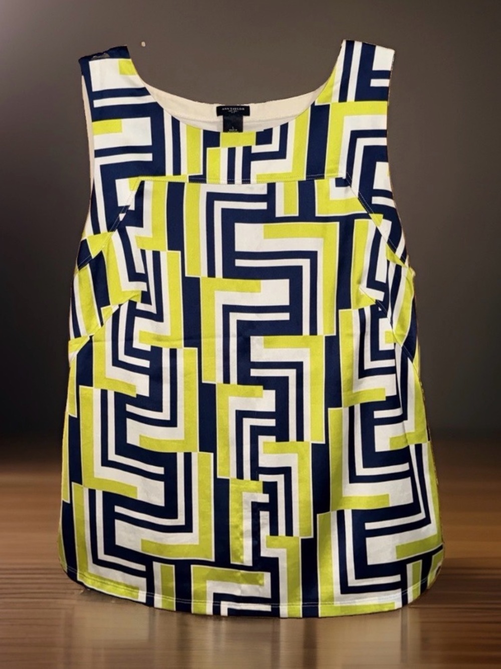 Ann Taylor Geometric Print Sleeveless Top-Navy, Lime & White—L—GC